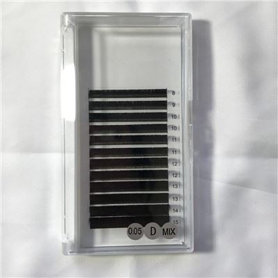 आसान फैनिंग लैश ट्रे